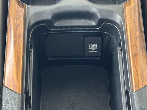 Used 2020 Honda CR-V Touring image 18