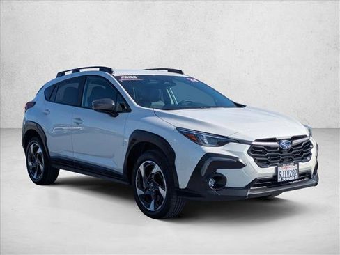 Used 2024 Subaru Crosstrek 2.5i Limited w/ Crosstrek Mirror Package AWD/4WD image 3
