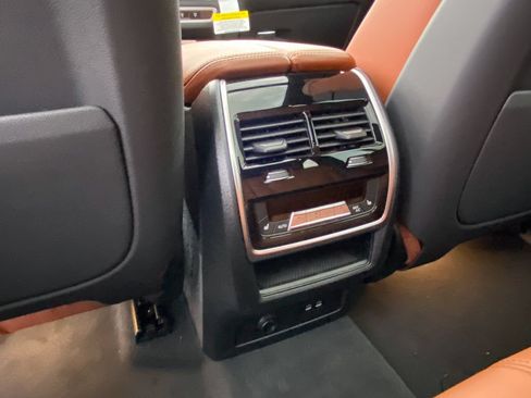 New 2026 BMW X5 xDrive40i w/ M Sport Package AWD/4WD image 37