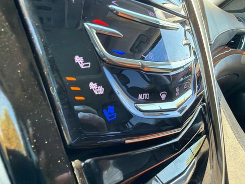 Used 2017 Cadillac Escalade Luxury RWD image 21