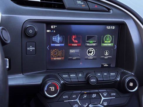 Used 2019 Chevrolet Corvette Stingray Coupe w/ 1LT image 13