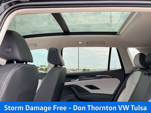 New 2026 Volkswagen Tiguan SE FWD image 15