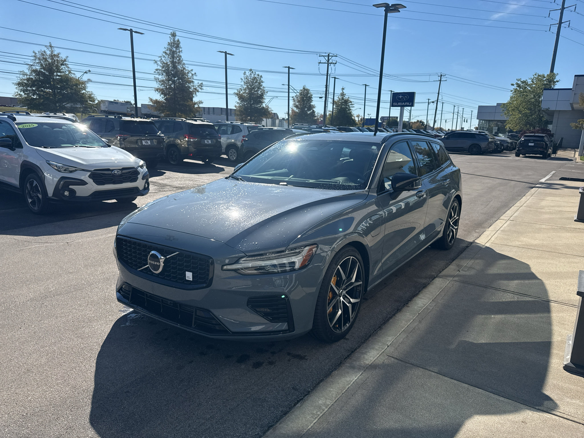 Used 2023 Volvo V60 T8 Polestar AWD/4WD image 7