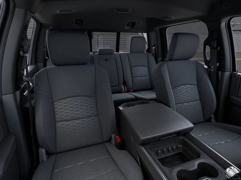 New 2026 RAM 2500 Big Horn AWD/4WD image 16