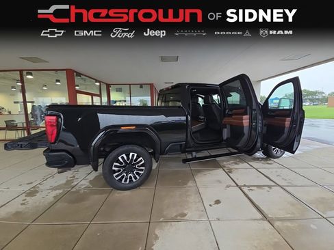 Used 2025 GMC Sierra 2500 Denali Ultimate AWD/4WD image 15