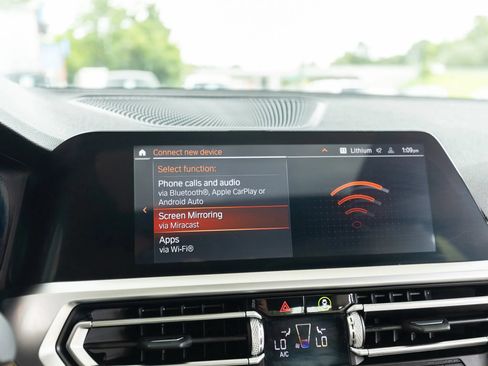 Used 2020 BMW 330i Sedan w/ Convenience Package RWD image 27