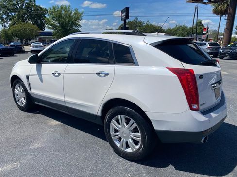 Used 2011 Cadillac SRX Luxury FWD image 4