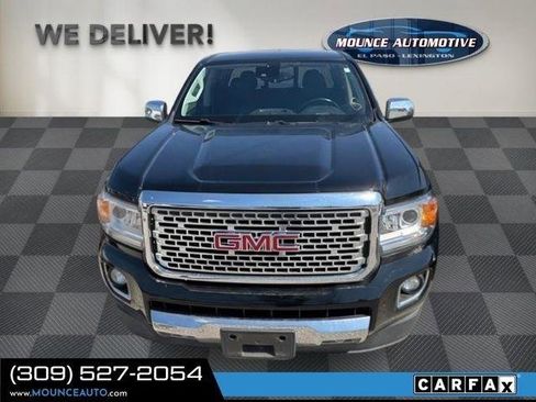 Used 2017 GMC Canyon Denali image 2