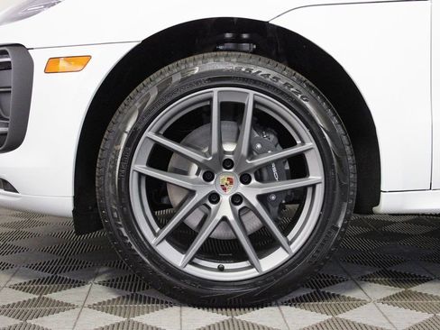 Certified 2026 Porsche Macan Turbo image 39