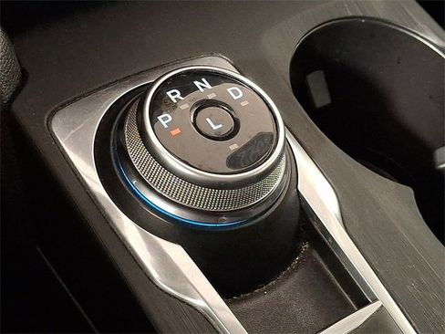 Used 2022 Ford Escape SEL image 17