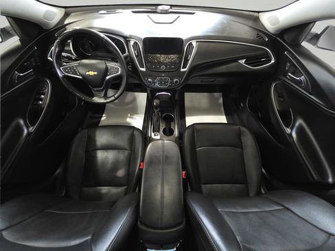 Used 2021 Chevrolet Malibu Premier FWD image 30