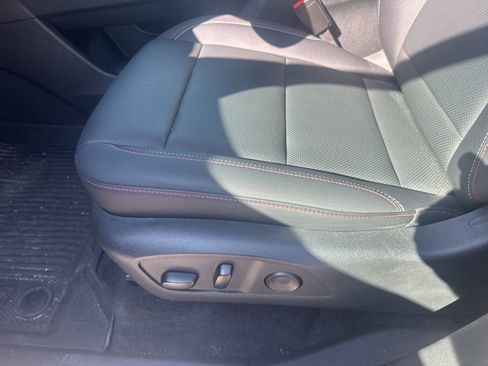 Used 2024 Chevrolet Traverse Z71 w/ Enhanced Driving Package image 17