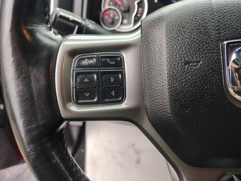 Certified 2021 RAM 1500 Classic Warlock w/ Luxury Group image 28