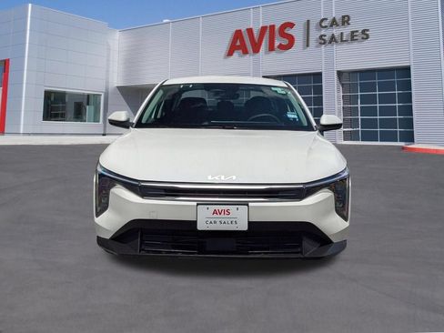 Used 2025 Kia K4 FWD image 10