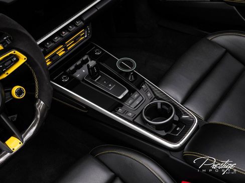 Used 2022 Porsche 911 Turbo S image 38