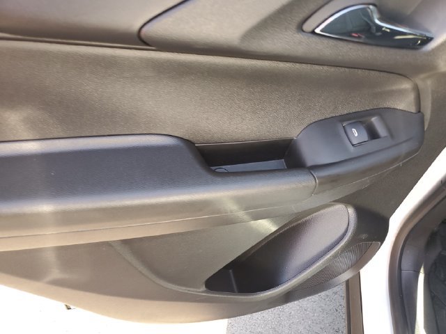 Used 2025 Chevrolet TrailBlazer RS w/ Driver Confidence Package FWD image 16