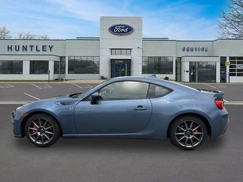 Used 2018 Subaru BRZ Limited w/ 50th Anniversary Edition RWD image 6