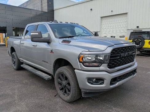 Used 2024 RAM 2500 Big Horn w/ Night Edition AWD/4WD image 2