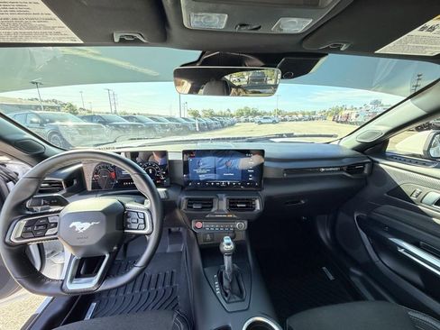 Certified 2025 Ford Mustang GT RWD image 3