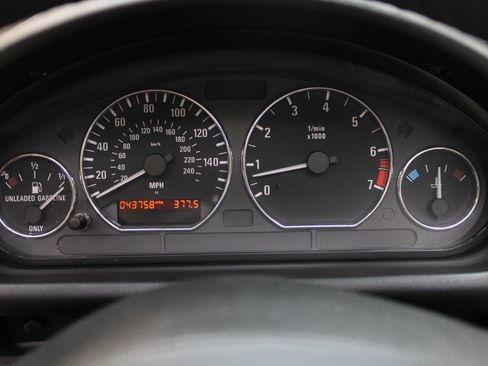 Used 2001 BMW Z3 3.0i image 25