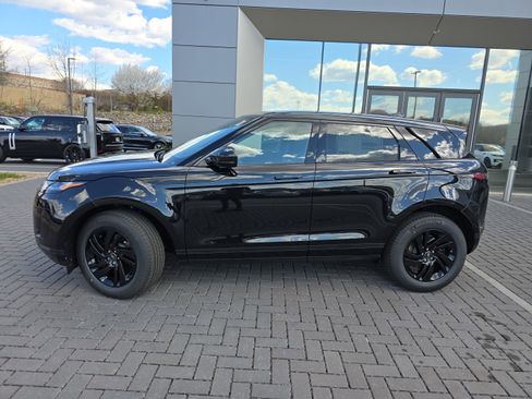 Certified 2026 Land Rover Range Rover Evoque S AWD/4WD image 10