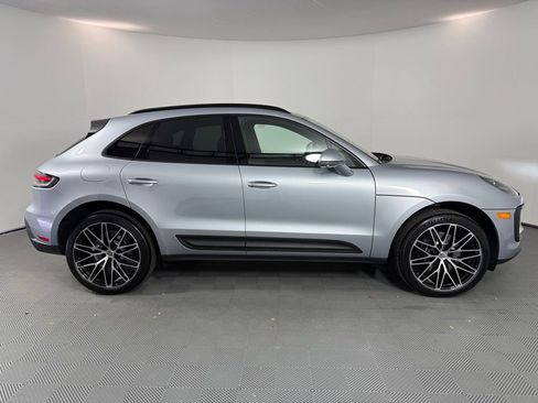 New 2026 Porsche Macan AWD/4WD image 8