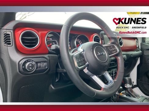 Used 2022 Jeep Gladiator Rubicon w/ Trailer Tow Package image 17