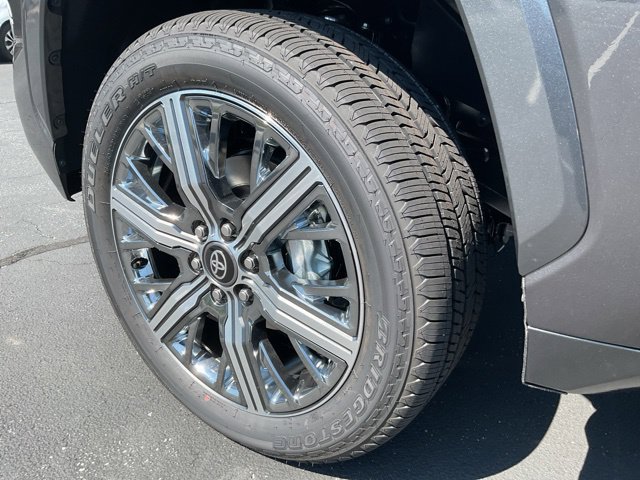 New 2026 Toyota Tundra Capstone AWD/4WD image 11