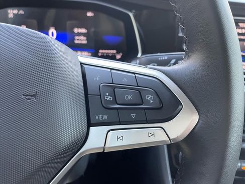 Used 2023 Volkswagen Jetta SE image 24