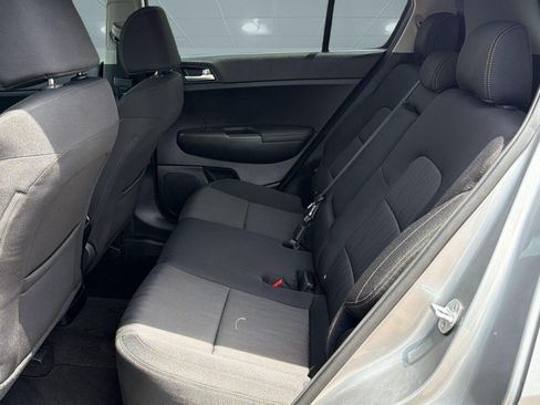 Used 2020 Kia Sportage LX FWD image 19
