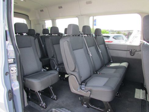 Used 2022 Ford Transit 350 XLT RWD image 20
