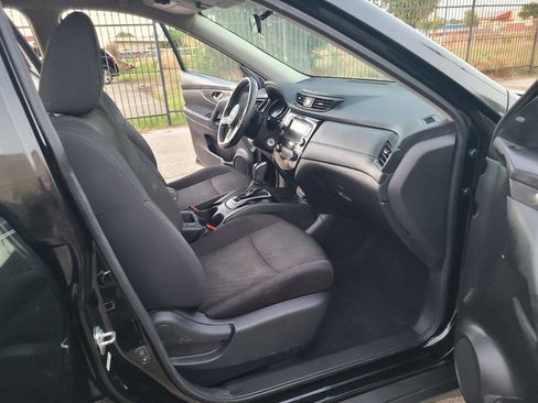 Used 2020 Nissan Rogue S w/ Special Edition Package image 20