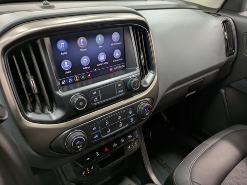 Used 2020 Chevrolet Colorado Z71 image 10