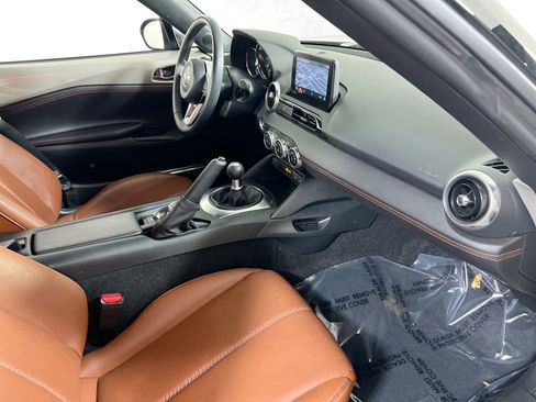Used 2022 MAZDA MX-5 Miata Grand Touring image 24