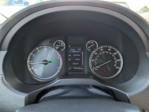 Used 2023 Lexus GX 460 Premium w/ Premium Package AWD/4WD image 21