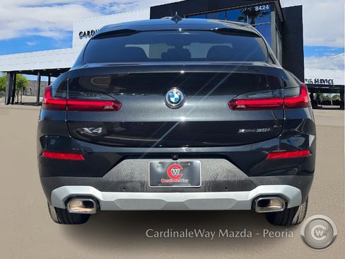 Used 2025 BMW X4 xDrive30i image 7