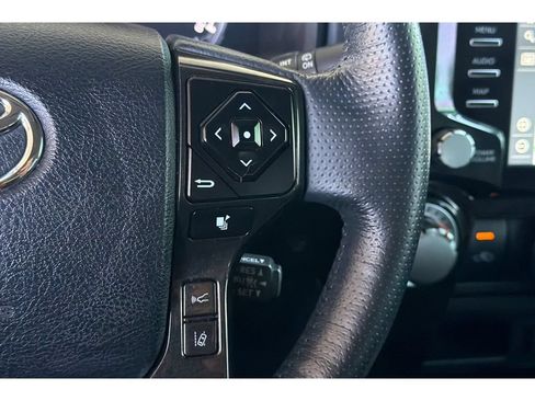 Used 2023 Toyota 4Runner TRD Off-Road Premium w/ Off Road Premium Plus Package AWD/4WD image 28