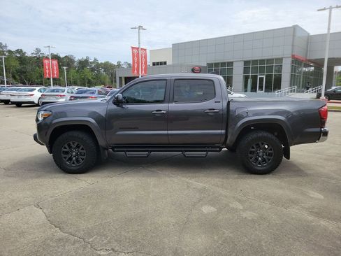 Used 2023 Toyota Tacoma SR5 image 2