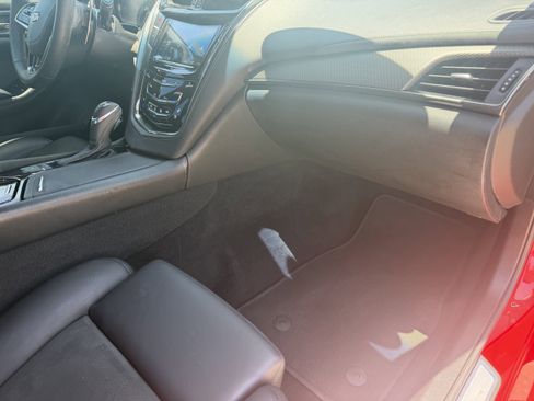 Used 2019 Cadillac CTS V RWD image 10