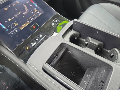 Certified 2025 INFINITI QX80 Sensory AWD/4WD image 25