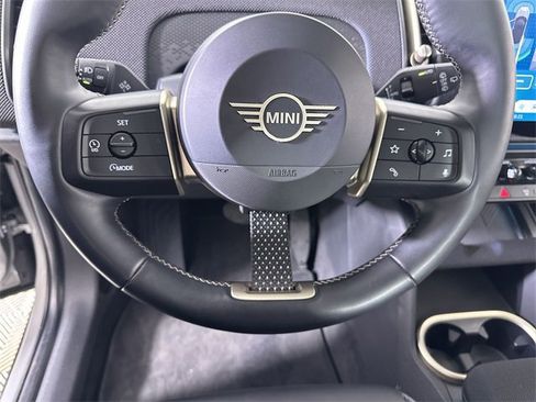 Used 2025 MINI Cooper Countryman S image 11