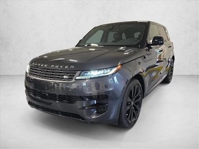 Used 2025 Land Rover Range Rover Sport SE