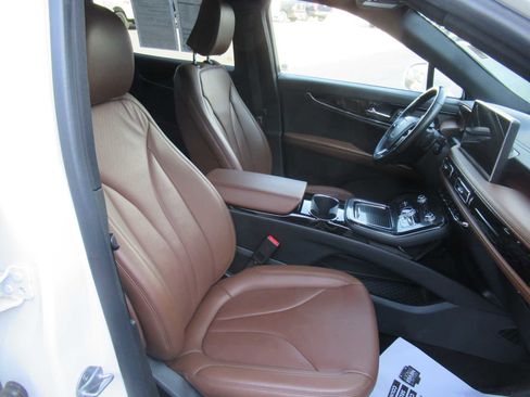 Used 2022 Lincoln Nautilus Reserve w/ Equipment Group 201A AWD/4WD image 14