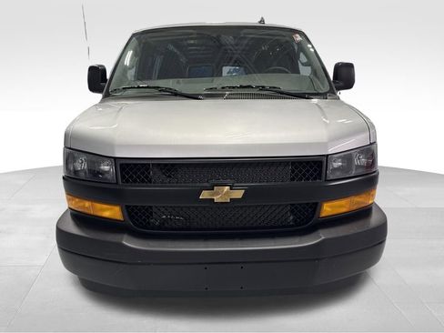 New 2025 Chevrolet Express 3500 Extended w/ Driver Convenience Package RWD image 39