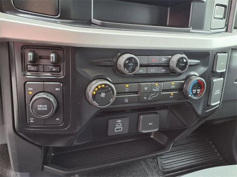 New 2025 Ford F350 XLT image 13