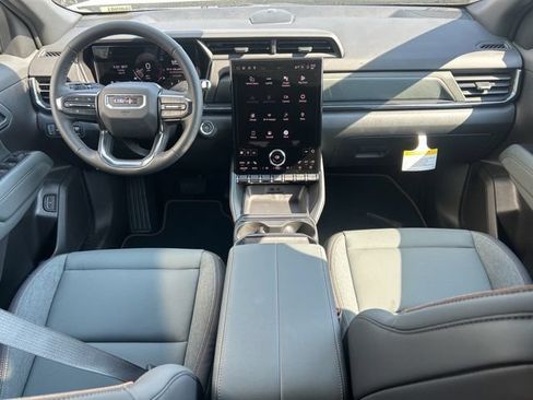 New 2026 GMC Terrain AT4 w/ Technology Package II AWD/4WD image 28