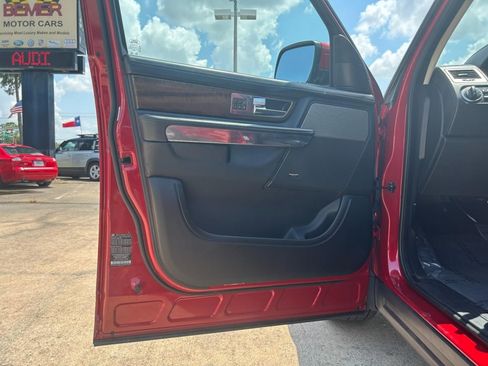 Used 2012 Land Rover Range Rover Sport HSE LUX image 6