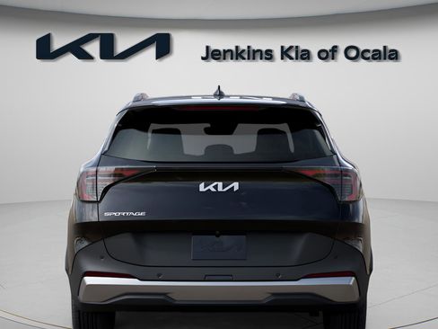 New 2026 Kia Sportage EX image 6