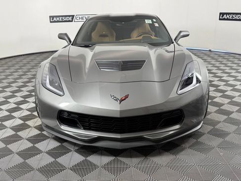 Used 2015 Chevrolet Corvette Z06 w/ 3LZ Preferred Equipment Group RWD image 9