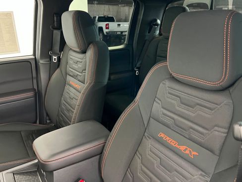 New 2026 Nissan Frontier PRO-4X w/ Pro-4x Convenience Package image 16